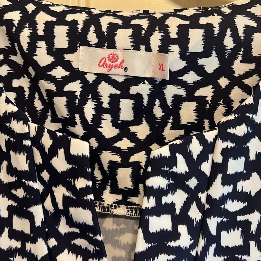 NWOT Aryeh dress size XL - Picture 2 of 3